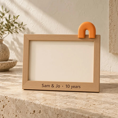 Anniversary Date Frame, a FLOOP keepsake frame design render